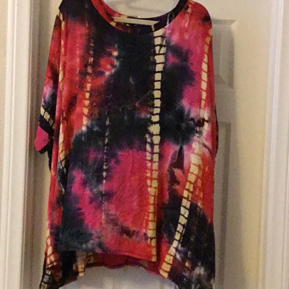 Tie die top